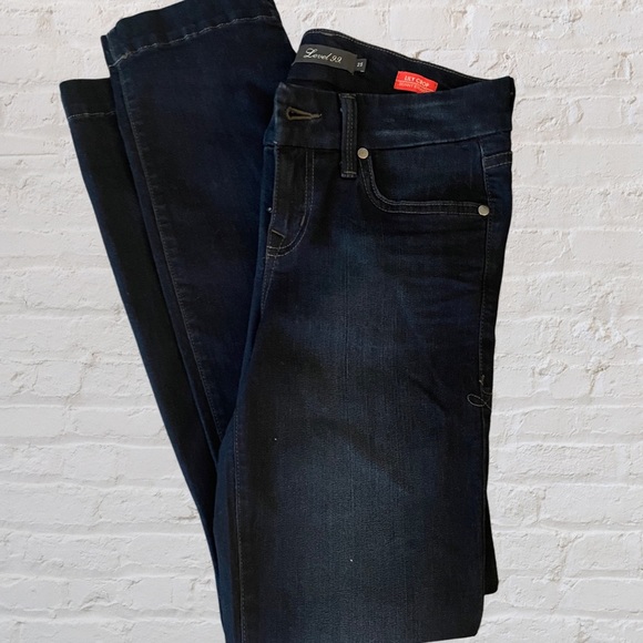 PRICE DROP 💕NWOT - Level 99 Lilly Crop - Picture 2 of 7